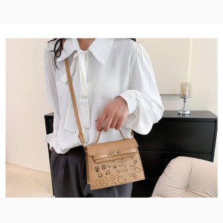 Quality Hand Bag for a Classy Lady