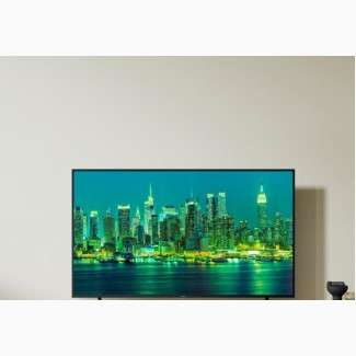 Panasonic Television 75inches