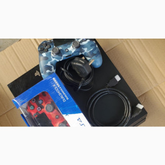 PS4 + 2 Gamepads + 10 Games - Free Delivery (Neatly Used)