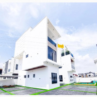 5bdrm Maisonette in Lekki Palm, Ado / Ajah for sale