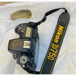 Nikon D750