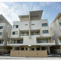 5bdrm Duplex in Banana Island for rent