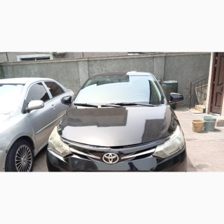 Toyota Yaris 2014 Black