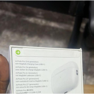 Apple Airpod Pro with Megasafe Charging Case