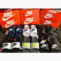 The Nike Victori 1 Slide Size 40-46