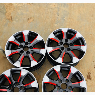 Strong and Neat Tokunbo Rim for Toyota Cars