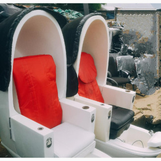 Imported Egg Shape Full Pedicure Recliner Massage Chair