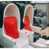 Imported Egg Shape Full Pedicure Recliner Massage Chair