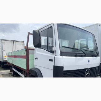 Mercedes Benz 814 Pickup Truck