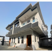 4bdrm Duplex in Ikota Villa Estate, Ajah for Sale