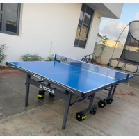 Heavy-Duty Outdoor Aluminum Tennis Table With Big Tyres