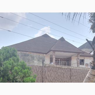6 Bedroom Duplex with BQ and Warehouse in Festac 6th Avenue for Sale