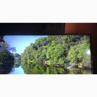 43” Bush LED Full Smart TV With Netflix/Mirrocast