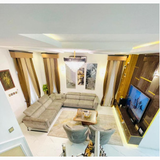 Luxury 3 Bedroom Shortlet Apartment
