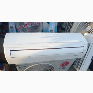 1.5 LG Inverter Air Conditioner
