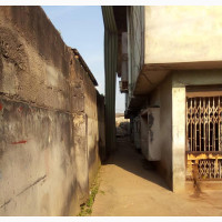 3bdrm Block of Flats in Popular Tarred, Oba Akran for Sale