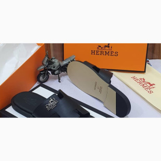 Italian Hermes Slippers