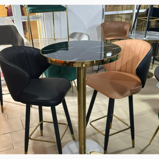 Quality Set of 2 Bar Stool and Bar Table