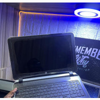 Laptop HP Pavilion 15 8GB AMD A4 HDD 1T