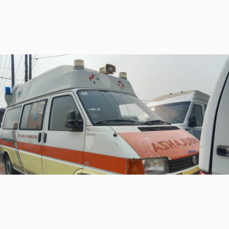 Volkswagen Transporter 2005 Orange