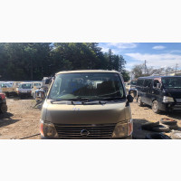 Nissan Caravan (Urvan) 2008 Gold