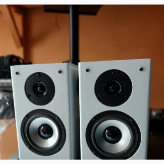 Sound-v Studio Monitor