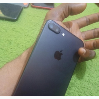Apple iPhone 7 Plus 32 GB Black - Clean UK Used