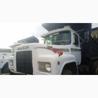 Mack Truck Tipper Ten Tyres - Company Used Mack Anthem 2018
