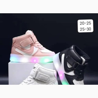 Unisex Sneakers for Kids - Perfect for Any Occasion