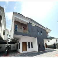 Beautiful 4 Bed Fully Detached Duplex With BQ