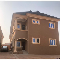 3bdrm Block of Flats in Olusegun Obasanjo, Abeokuta South for rent