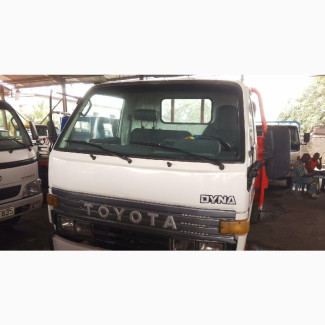 Toyota Dyna 300 Direct Hand Long Bucket