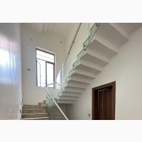 6bdrm Duplex in Ministers, Central Business District for sale