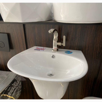 European Standard Wall Hung Basin