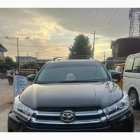 Toyota Highlander XLE 4x4 V6 (3.5L 6cyl 8A) 2018 Black