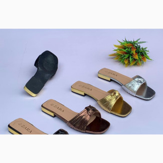 Smart Slids in Slippers