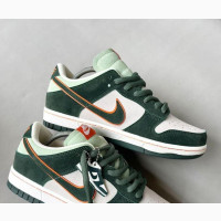 New Nike Sneakers for Men in White - Size 38-42