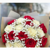 20 Stems White and Red Roses Bouquet