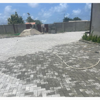 Interlock Kerbs Paving Stones