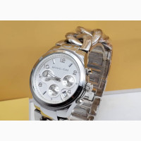 Michael Kors Women#039;s Chain Watch - Stylish and Affordable