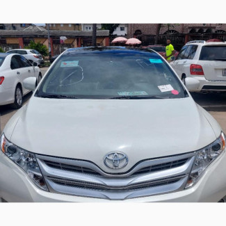 Toyota Venza AWD 2011 White