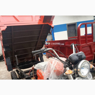 New Bajaj Boxer 2022 Red
