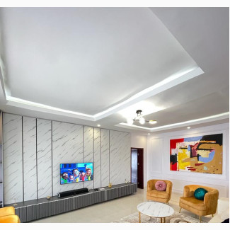 Very Spacious 2 Bedroom Apartment for Short Let in Lekki
