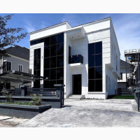 5bdrm Duplex in Megamound Estate, Ikota for rent