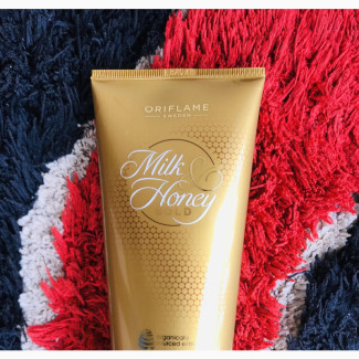 Best Exfoliator: Milk Honey Gold Smoothing Sugar Scrub