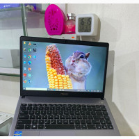 Laptop Asus U47A 8GB Intel Core I7 HDD 750GB