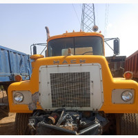 Mack R Model Concrete Mixer 2000 Yellow