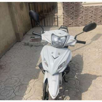 TVS Neo NX 2022 White