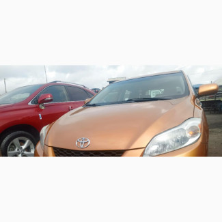 Toyota Matrix 2010 Gold