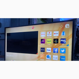 Hitachi 50 Inches Smart TV